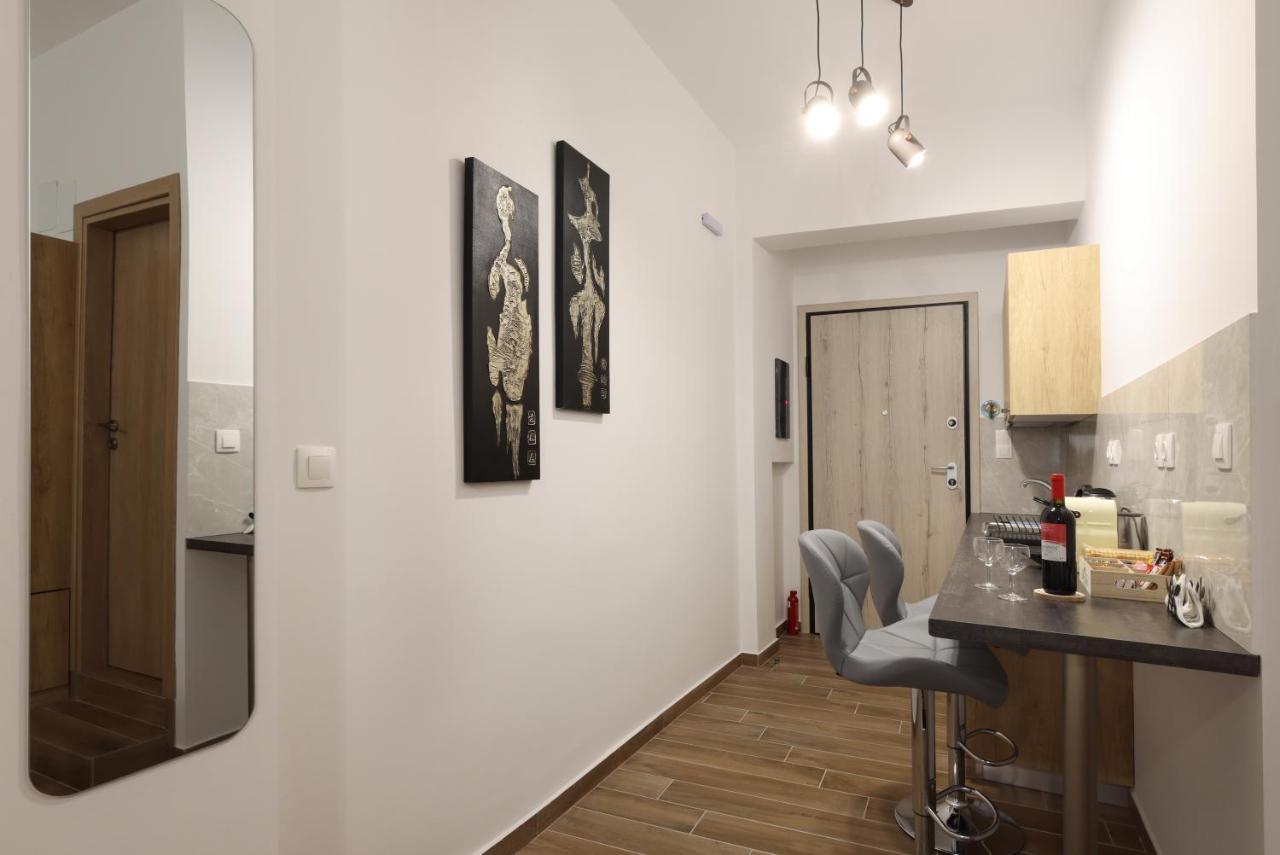 J&N Home Monastiraki Athens Exterior photo